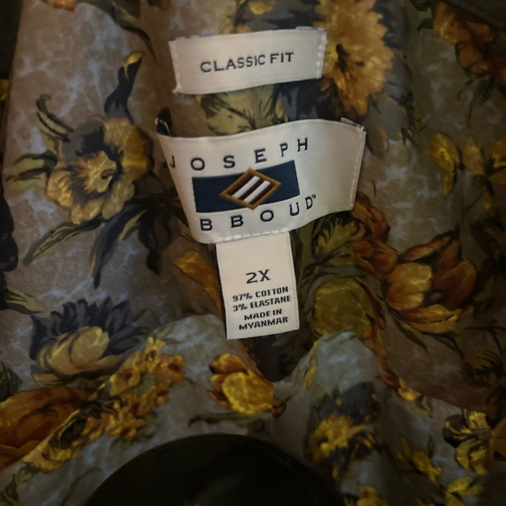 Men’s floral button down